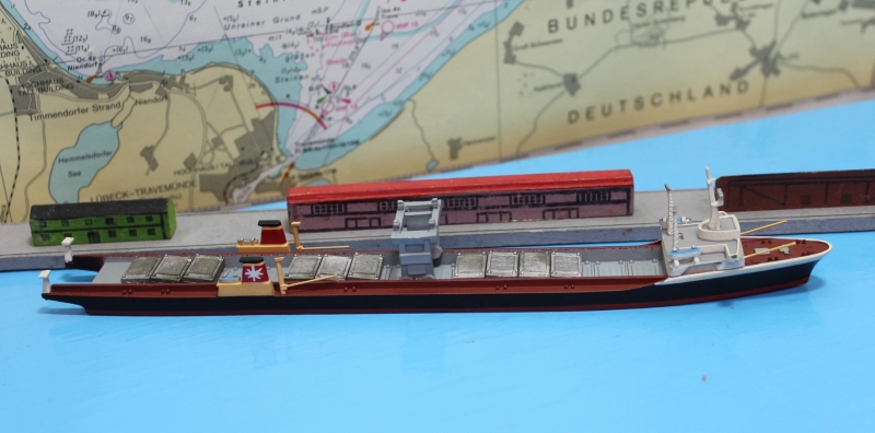 LASH "Acadia Forest" (1 St.) N 1970 Hansa S 212